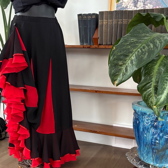 Spanish Flamenco Skirt Black Red Ruffled High Low Dance Costume S M - Picture 4 of 8